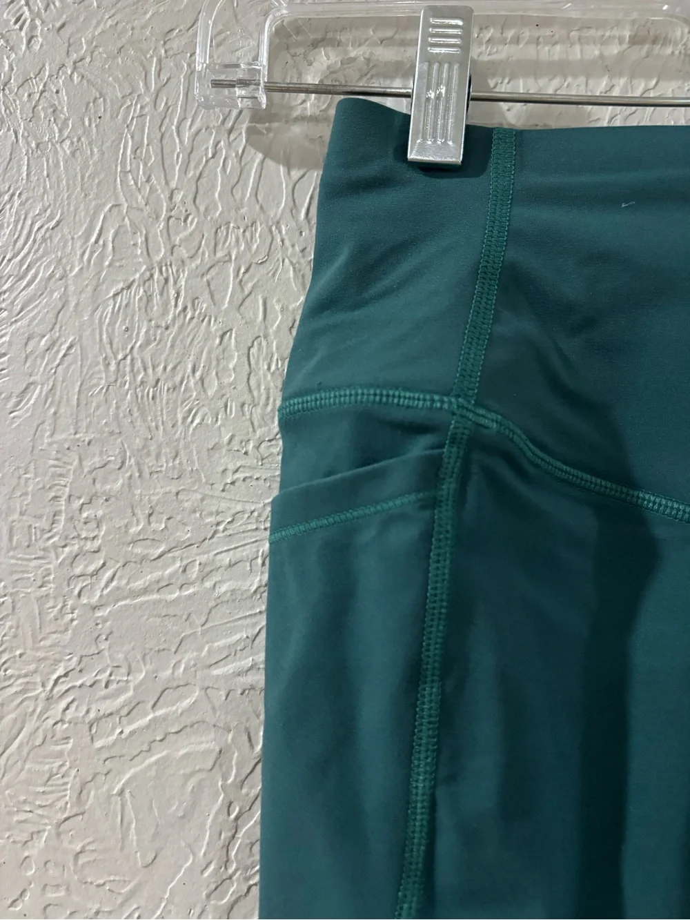 Halara UltraSculpt™ High Waisted Tummy Control Side Pockets in June Bug size S